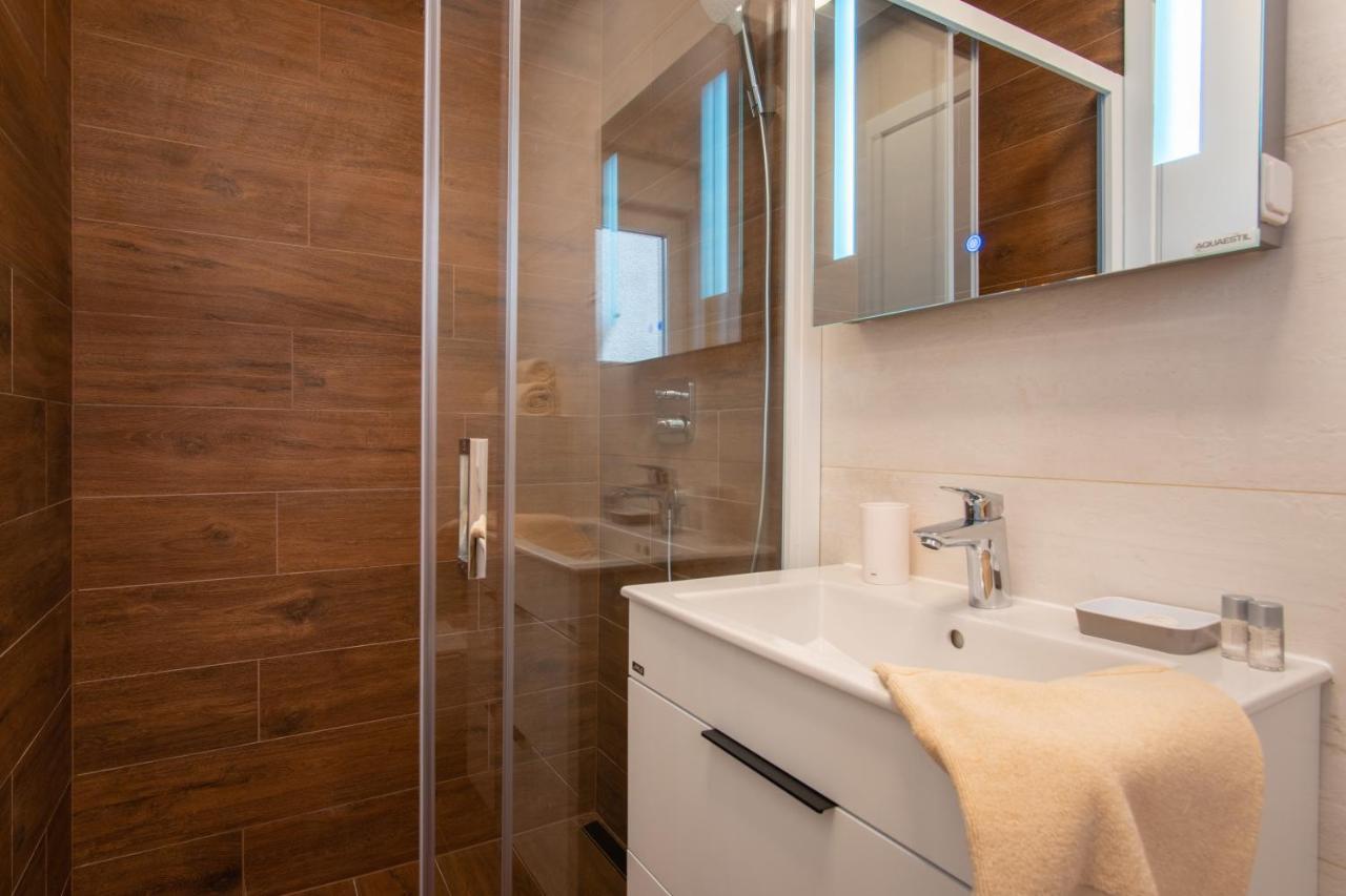 Apartments Mandre II Экстерьер фото