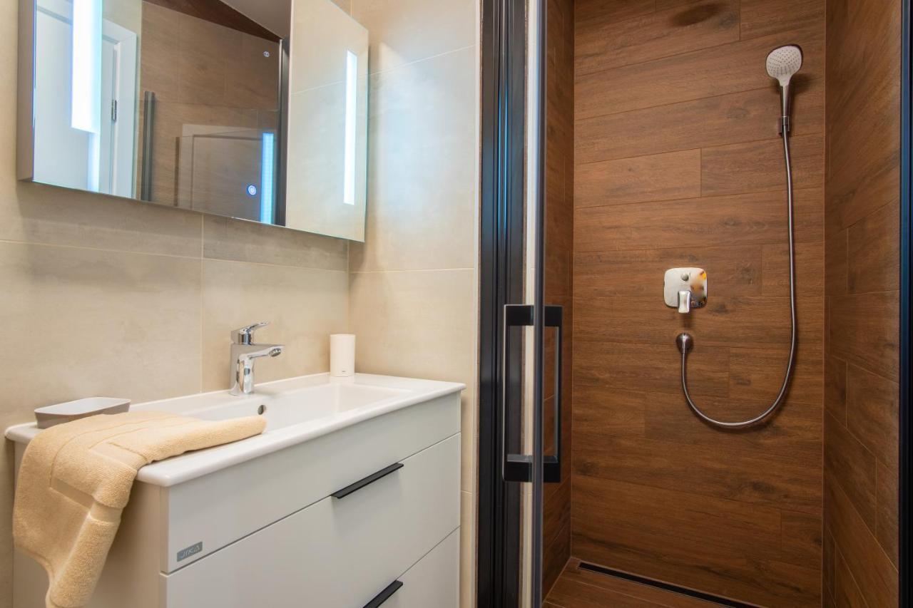 Apartments Mandre II Экстерьер фото