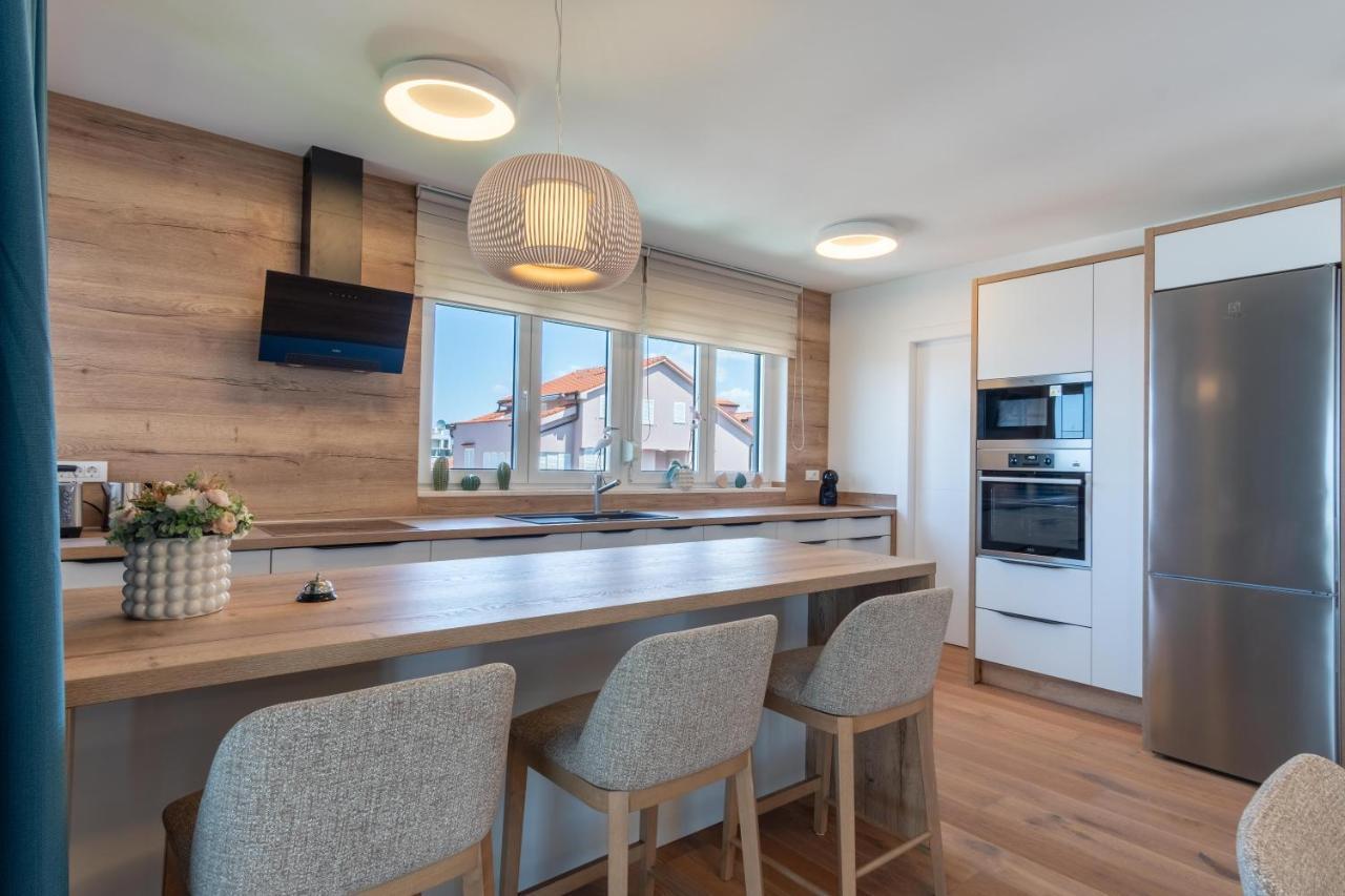 Apartments Mandre II Экстерьер фото